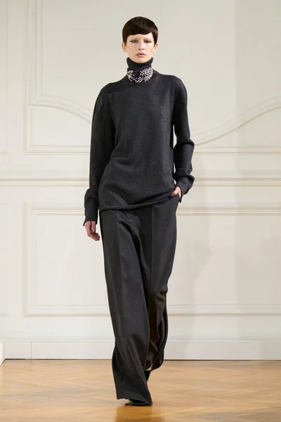 Look 2